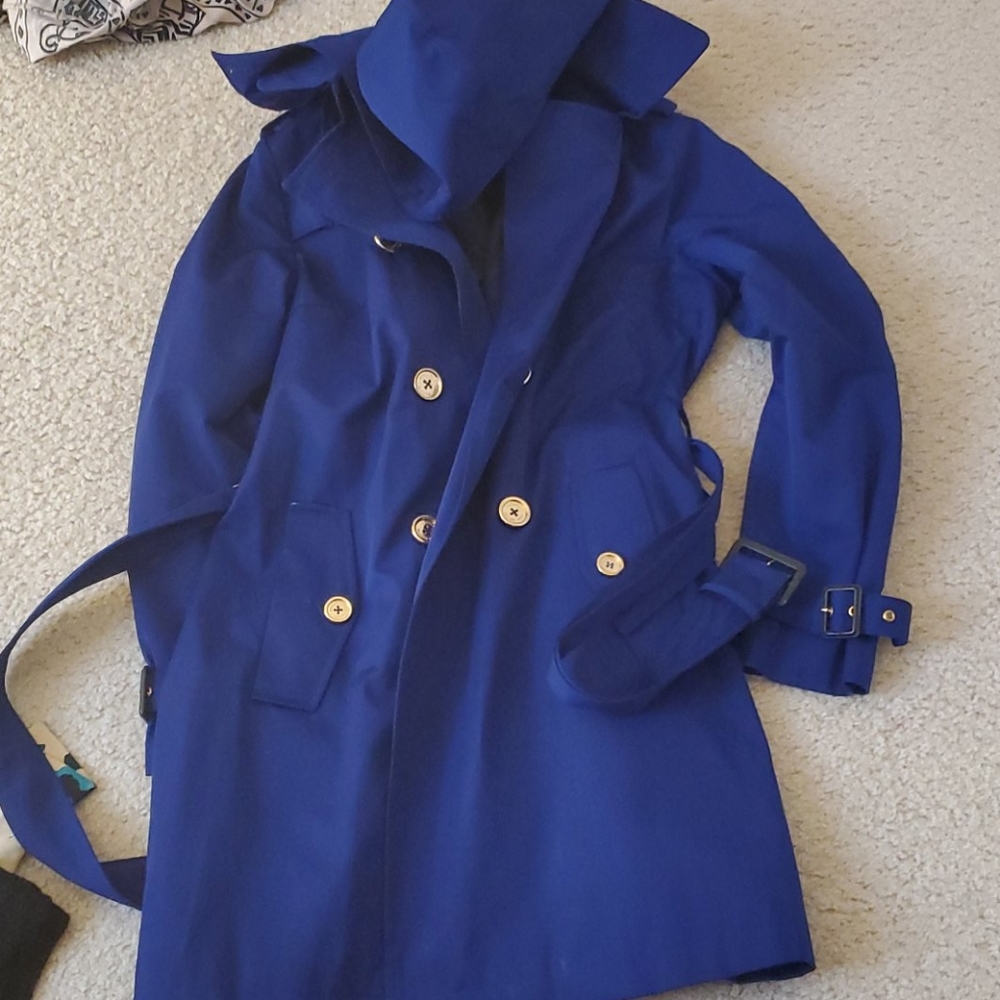Rain coat